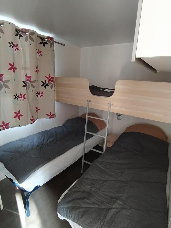 Camping Les Peupliers Hotel Saint-Pere-en-Retz Екстериор снимка